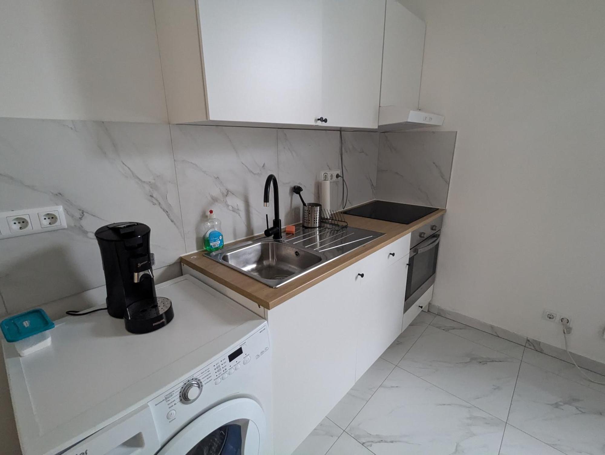 Nord-Apartment 6 I 1 Zimmer Mit Wlan & Walk-In Regendusche Бремерхафен Экстерьер фото